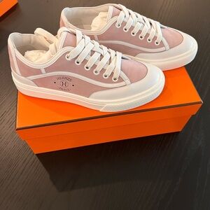 Hermès Rose Porcelaine and White Low-Top Sneakers